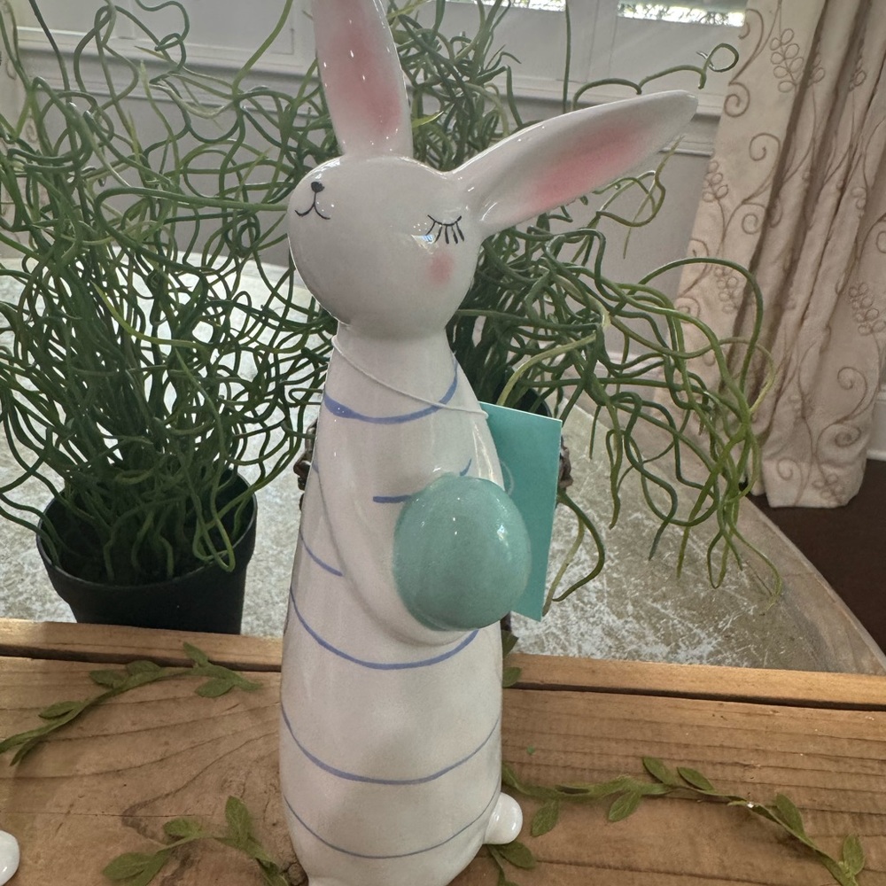 MARTHA STEWART 2025 STRIPED CERAMIC EASTER BUNNIES WITH ATTITUDES! - Picture 5 of 7